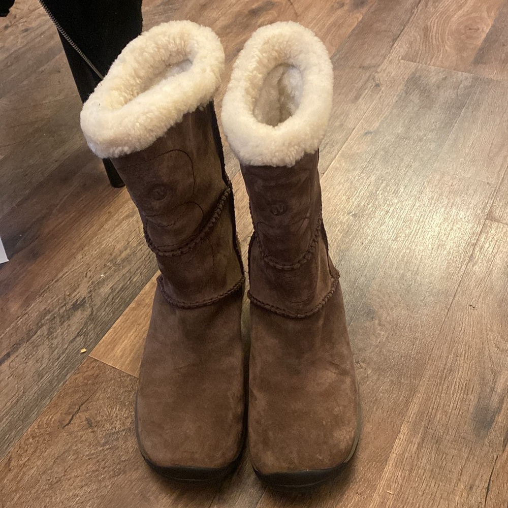 Women’s Merrill Encore peak coffee bean performance boot /footwear size 8.5